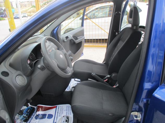 Fiat Panda 1.2 Emotion MOLTO BELLA - Foto 8