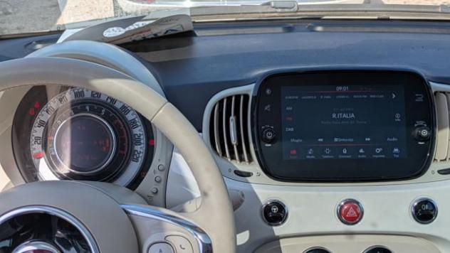 FIAT 500 Hybrid Dolcevita 1.0cc 70cv rif. 23958242 - Foto 9