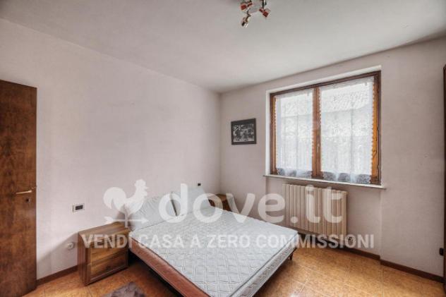 Villa di 300 m² con più di 5 locali e box auto in vendita a Ferno - Foto 19