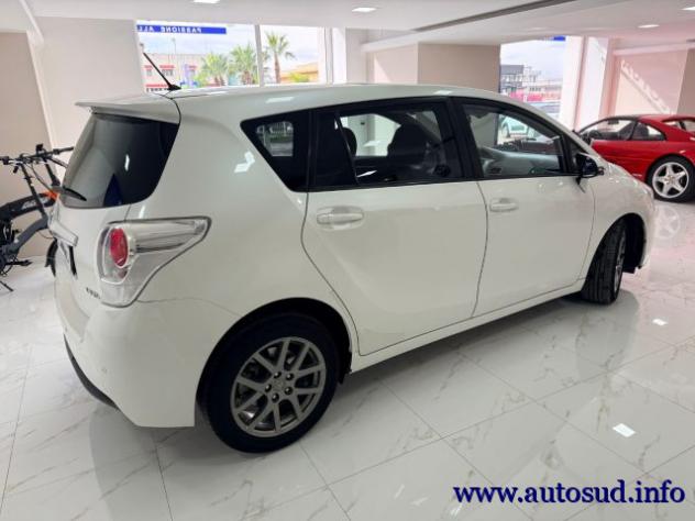 TOYOTA Verso 2.0 D Active 7 posti rif. 23896893 - Foto 6
