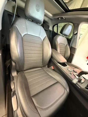 Alfa Romeo Stelvio 2.2 190 CV AT8 Q4 Executive - Foto 6
