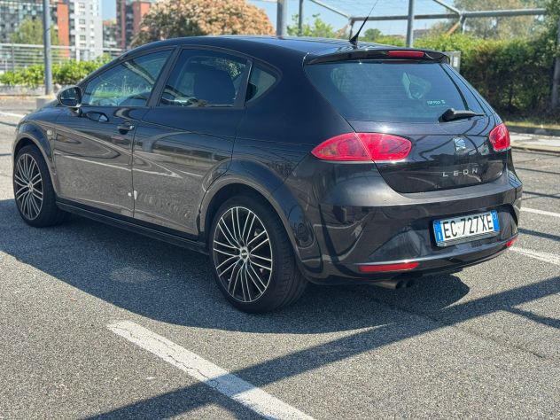 SEAT LEON 2A SERIE anno 2010 - Foto 4