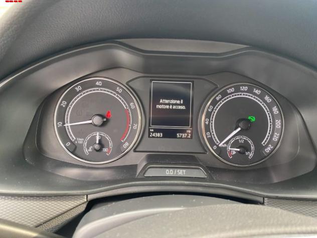 SKODA Kamiq 1.0 TSI 110 CV DSG Ambition rif. 23926974 - Foto 9