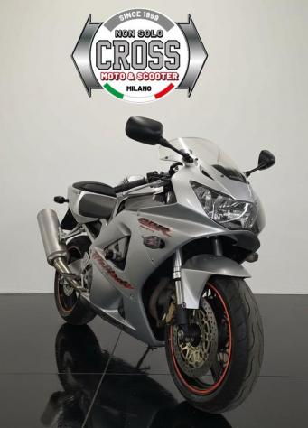 HONDA CBR 900 RR Fireblade - ANNO 2002 rif. 23972761 - Foto 2