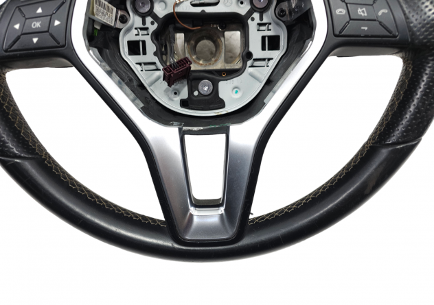 VOLANTE MERCEDES Classe A Serie (W176) OM 651.901 (1218) - Foto 2
