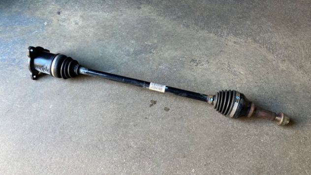 Semiasse posteriore DX Suzuki Vitara 1.6 del 2018 (44105-61M00)