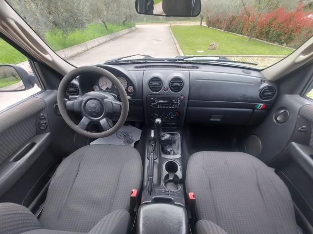 Jeep Cherokee 2.5 CRD Sport 105 Kw (Man)"PREZZO REALE"(F1305) - Foto 8