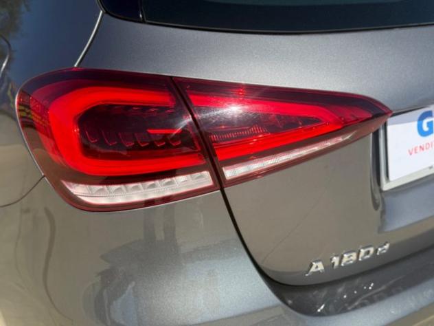 MERCEDES-BENZ A 180 Premium AMG GARANZIA rif. 24207757 - Foto 10