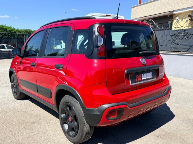 Fiat Panda Cross 1.0 S&S Hybrid 2022 - Foto 4