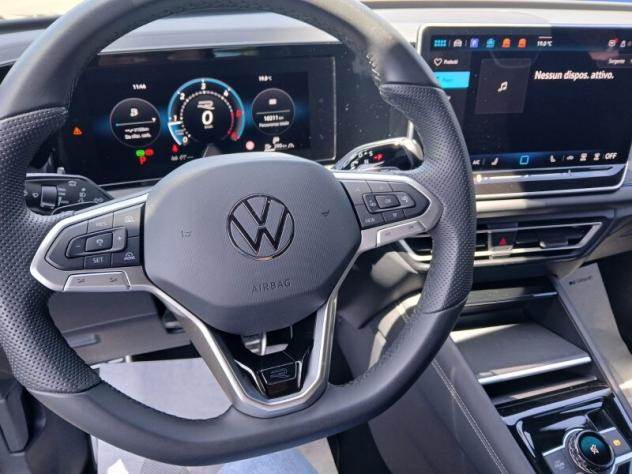 VOLKSWAGEN Tiguan 3ª serie Tiguan 2.0 TDI 150 CV DSG R-Line - Foto 7
