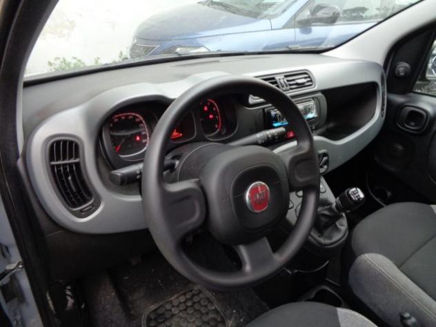FIAT New Panda 1000 HYBRID 70 CV PDC STEREO USB ITALIA rif. 23993225 - Foto 10