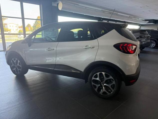 RENAULT Captur dCi 8V 90 CV EDC Start&Stop Sport Edition2 rif. 24056705 - Foto 3