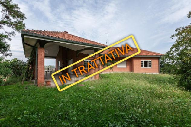 Villa di 519 m² con più di 5 locali e box auto doppio in vendita a Castiglione Torinese