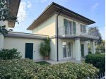 Villa di 211 m² con 4 locali e box auto doppio in vendita a Castrezzato