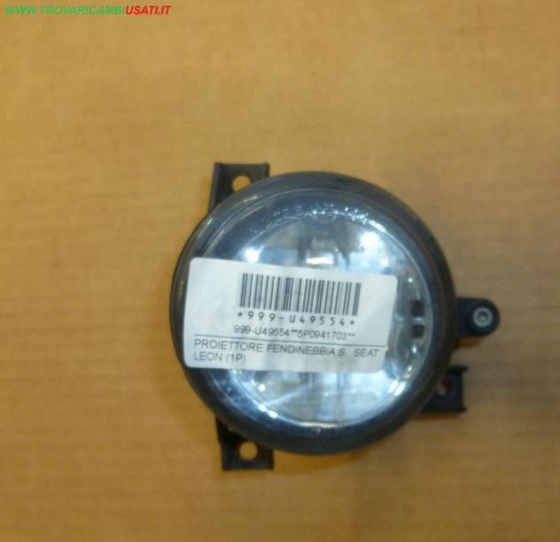 PROIETTORE FENDINEBBIA S. SEAT LEON (1P)  Parti elettriche  Fanaleria  Fendinebbia dx. SEAT - ALTEA - 01-04-2004 - 01-04-2009, SEAT - ALTEA XL - 0