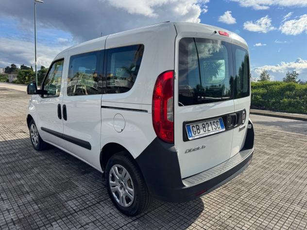 Fiat Doblo Dobl1.3 MJT S&S 5 posti Lounge - Foto 8