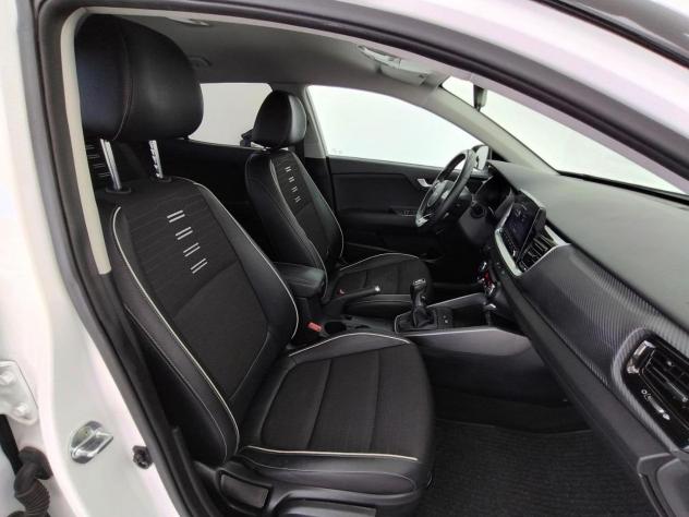 Kia Stonic 1.0 T-GDi 100 CV MHEV iMT GT Line - Foto 3