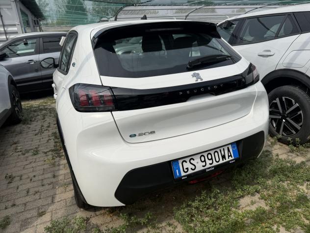 Peugeot e-208 Active e 136cv KM0 - Foto 6