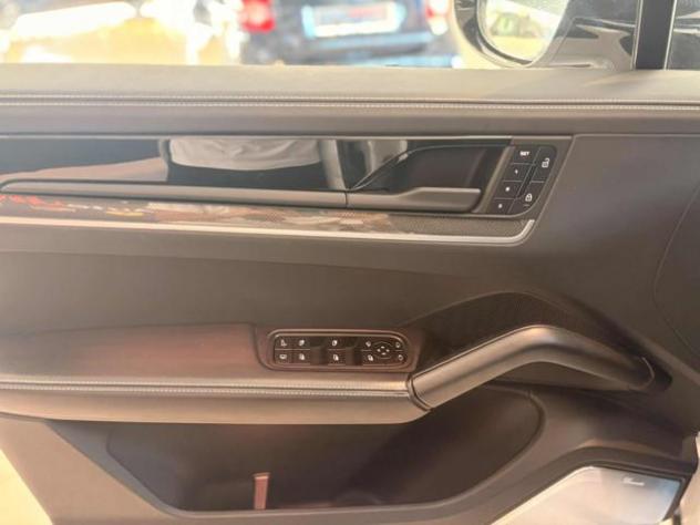 PORSCHE Cayenne Coupé 3.0 V6 E-Hybrid rif. 24088516 - Foto 3
