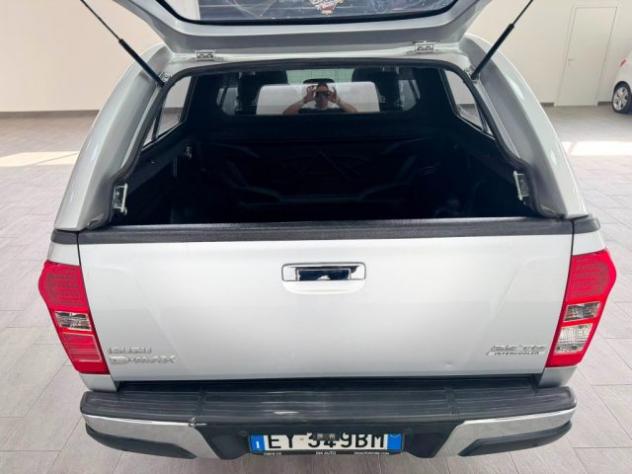 ISUZU D-Max 2.5 Space Cab Solar A/T 4WD rif. 23904873 - Foto 8