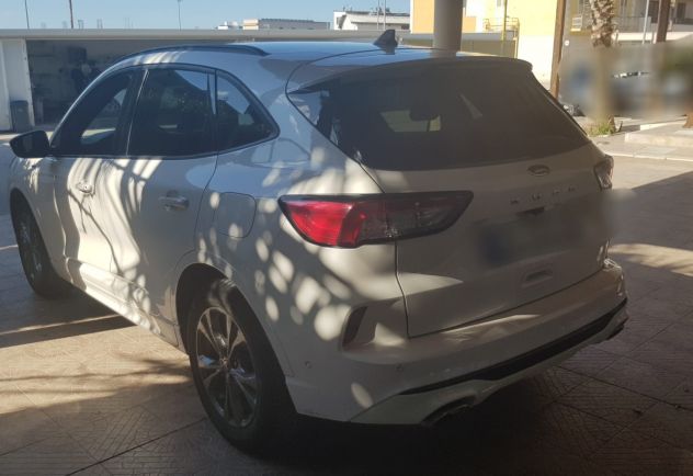FORD KUGA 1.5 diesel 120 cv ST Line Full Led Navi - Foto 8