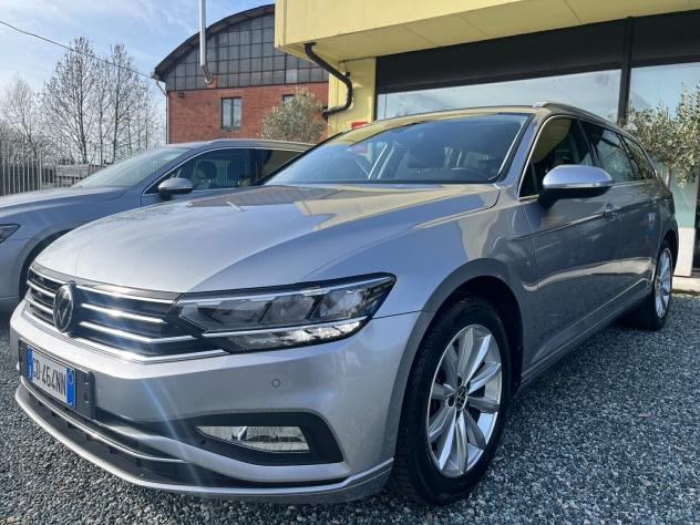 Volkswagen Passat Variant 2.0 TDI SCR EVO DSG Business 04/2021 - Foto 10
