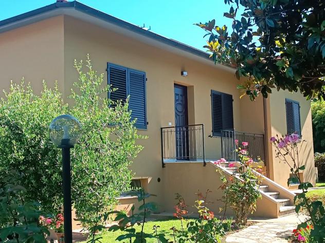 Casa singola in vendita a Barga 250 mq Rif: 1324414