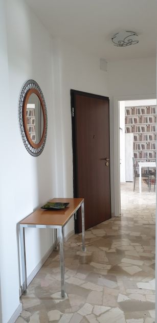 BARANZATE affittasi trilocale completamente ristrutturato arredato con balcone - Foto 8