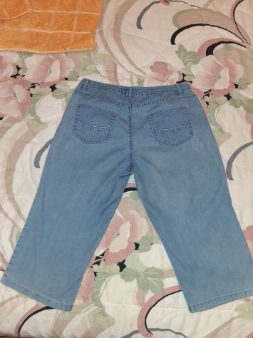 Pantaloni Jeans elasticizzati leggeri Capri / Pinocchietti Cotone Taglia Comoda - Foto 2