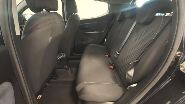Lancia Ypsilon 1.0 70cv Firefly Hybrid S&S Gold - Foto 9