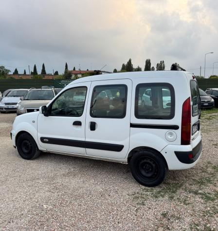 Renault Kangoo 1.5 dCi/84CV 5p. Confort - Foto 6