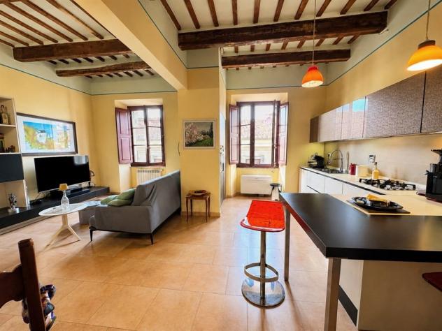 Corso Italia, Elegante Appartamento con Ascensore - Rif. A343