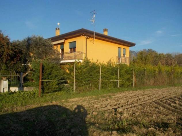 Immobile in asta di 174 m² con più di 5 locali e box auto in vendita a Este - Foto 10