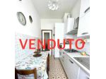 gll70 - grande bilocale arredato con cucina abitabile, balconi e posto auto