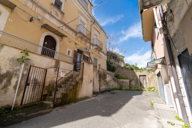 Singola in vendita a Lentini