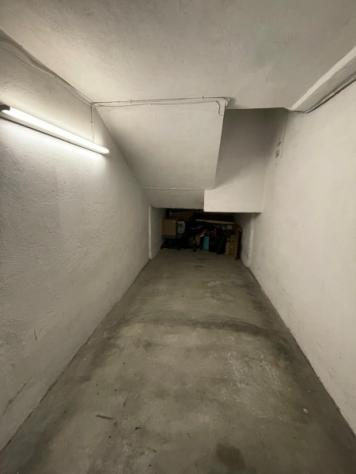 Box via Lanza 35