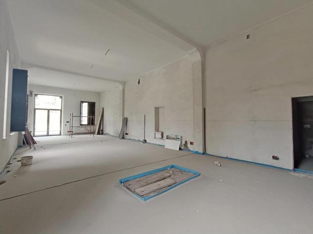 Locale comm.le/Fondo in affitto a San Concordio Contrada - Lucca 240 mq Rif: 1341423