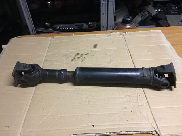 Albero di trasmissione Anteriore Nissan KING CAB D21 2.5 Diesel