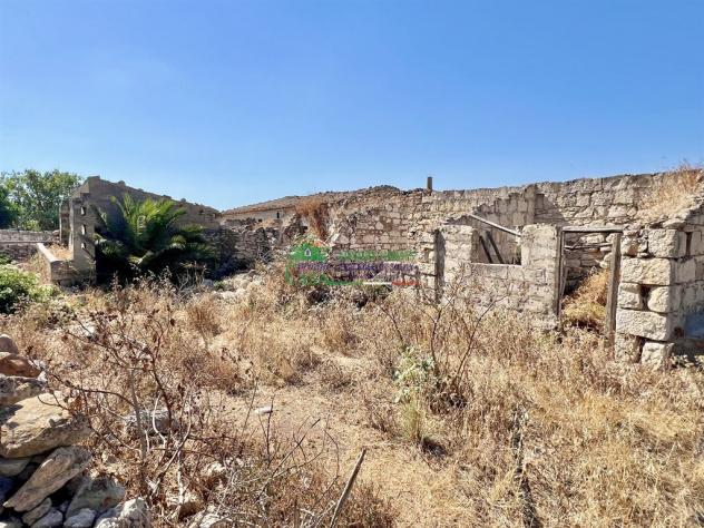 Rif. 2474 - Fabbricati rurali con terreno a marina di Ragusa - Foto 15