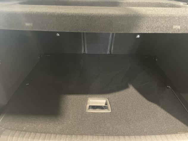 Peugeot 3008 3008 Hybrid 145 e-DCS6 Allure - Foto 7