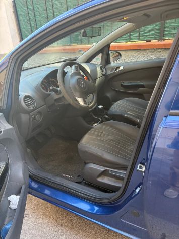 Opel Corsa 1.2 GPL- 5 porte – €2.000 trattabili - Foto 5