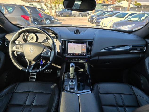 Maserati Levante V6 350 CV AWD Modena Italiana - Foto 4