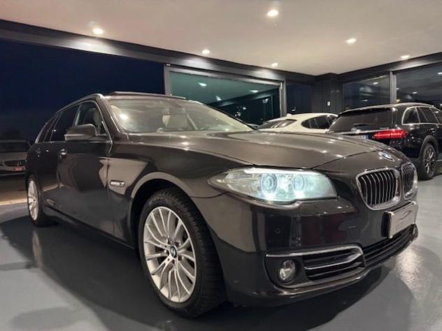 BMW 520 d xDrive Luxury Line/TETTO PANORAMICO rif. 23810886 - Foto 3