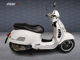 VESPA GTS 300 GTS 300 rif. 23821068