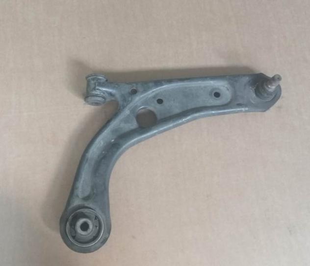 BRACCIO OSCILLANTE ANT. DX 1.3 MJ - 913 999-U1294924 Meccanica  Assale  Tiranteria  Braccio oscillante ant. d FIAT - PANDA - 01-01-2012 -