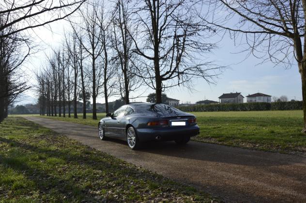ASTON MARTIN DB7 Vantage V12 - Foto 10