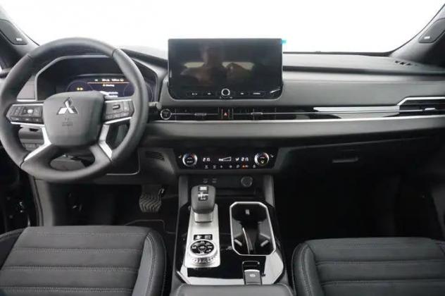 Mitsubishi Outlander PHEV 2.4L PHEV INTENSE PROMO OTTOBRE - Foto 6