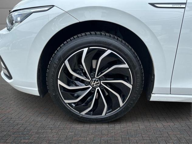 Volkswagen Golf VIII 2020 - 1.5 etsi evo R-Line 150cv dsg - Foto 6