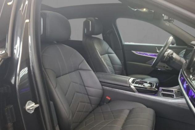 BMW 740 d xDrive rif. 24211453 - Foto 6
