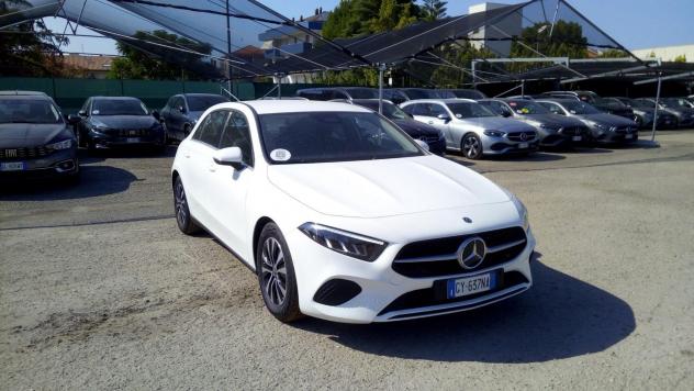 Mercedes-Benz Classe A - W177 2023 - A 180 d Advanced auto - Foto 2